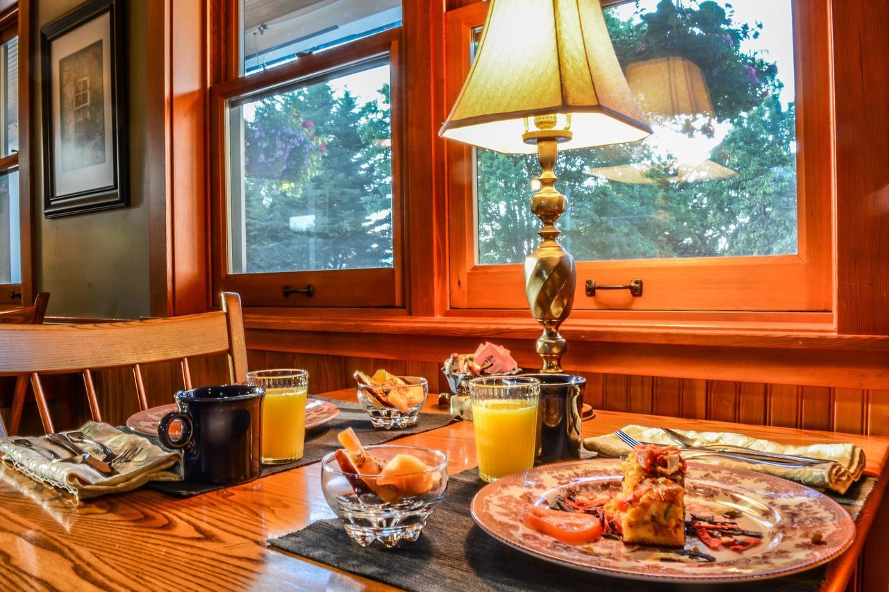 Wild Iris Inn La Conner Dış mekan fotoğraf